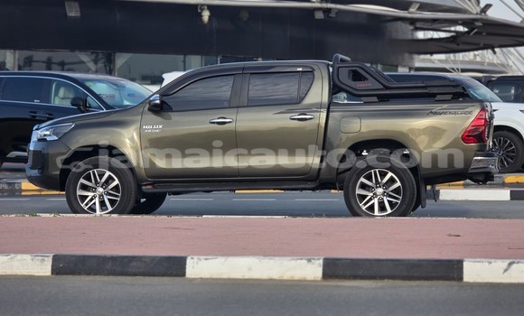 Buy Used Toyota Hilux Green Car in Import - Dubai in Clarendon Buy Used Toyota Hilux Green Car in Import - Dubai in Clarendon