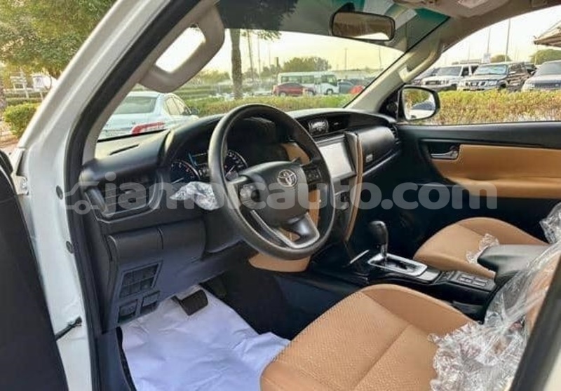 Big with watermark toyota fortuner kingston kingston 5689