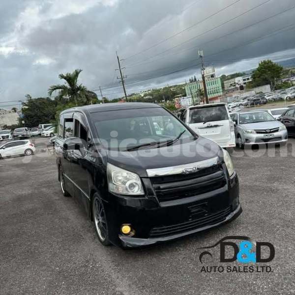 Big with watermark toyota noah hanover lucea 5691