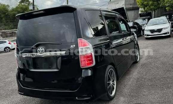 Buy Used Toyota Noah Other Car in Lucea in Hanover Buy Used Toyota Noah Other Car in Lucea in Hanover