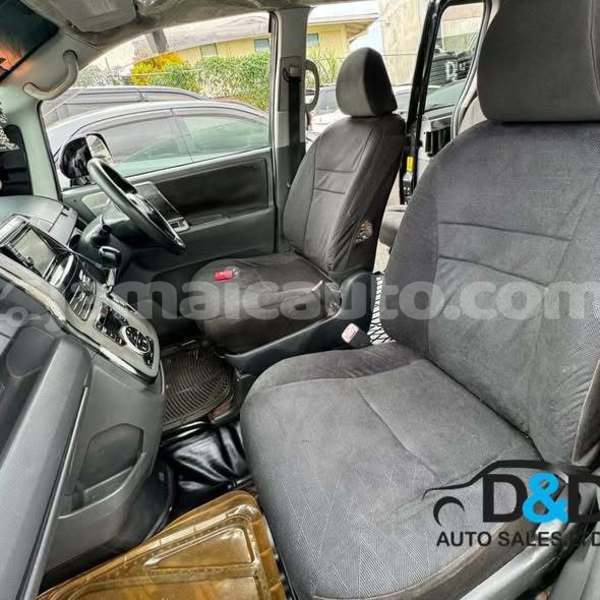 Big with watermark toyota noah hanover lucea 5691