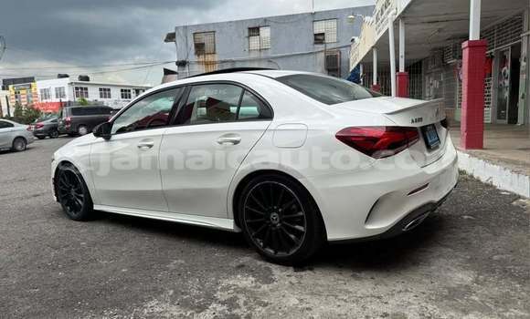 Buy Used Mercedes-Benz A–Class White Car in Mandeville in Manchester Buy Used Mercedes-Benz A–Class White Car in Mandeville in Manchester