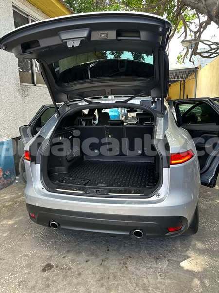 Big with watermark jaguar s type manchester mandeville 5722