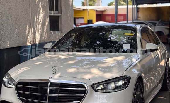 Buy Used Mercedes-Benz S–Class White Car in Kingston in Kingston