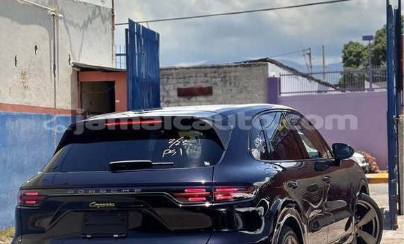 Buy Used Porsche Cayenne Black Car in May Pen in Clarendon Buy Used Porsche Cayenne Black Car in May Pen in Clarendon