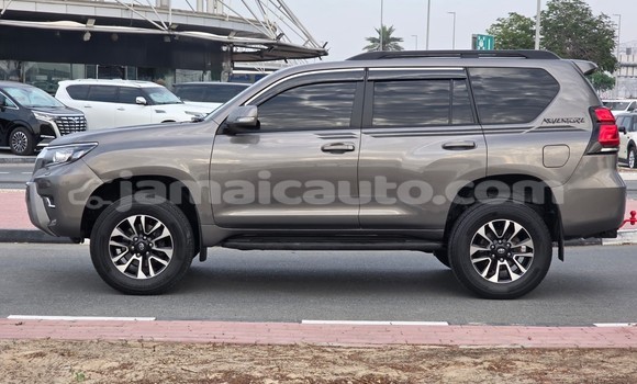 Buy Used Toyota Land Cruiser Prado Brown Car in Kingston in Kingston Buy Used Toyota Land Cruiser Prado Brown Car in Kingston in Kingston