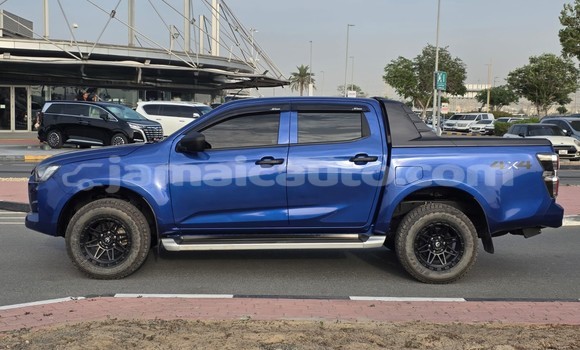 Buy Used Isuzu D–MAX Blue Car in Import - Dubai in Clarendon Buy Used Isuzu D–MAX Blue Car in Import - Dubai in Clarendon