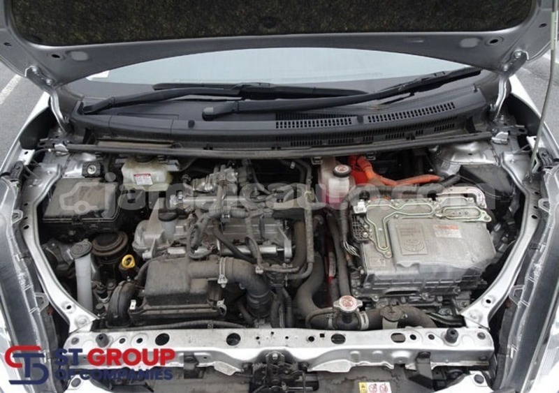 Big with watermark toyota aqua kingston kingston 5736