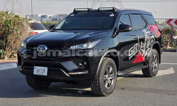 Acheter Occasion Voiture Toyota Fortuner Noir à Import - Dubai, Clarendon Acheter Occasion Voiture Toyota Fortuner Noir à Import - Dubai, Clarendon