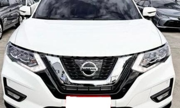 Acheter Occasion Voiture Nissan X–Trail Blanc à Kingston, Kingston Acheter Occasion Voiture Nissan X–Trail Blanc à Kingston, Kingston