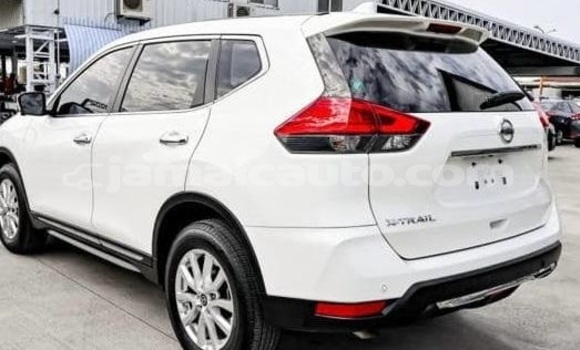 Acheter Occasion Voiture Nissan X–Trail Blanc à Kingston, Kingston Acheter Occasion Voiture Nissan X–Trail Blanc à Kingston, Kingston