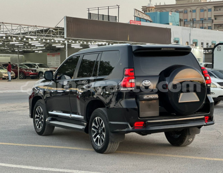 Big with watermark toyota land cruiser prado clarendon import dubai 5743