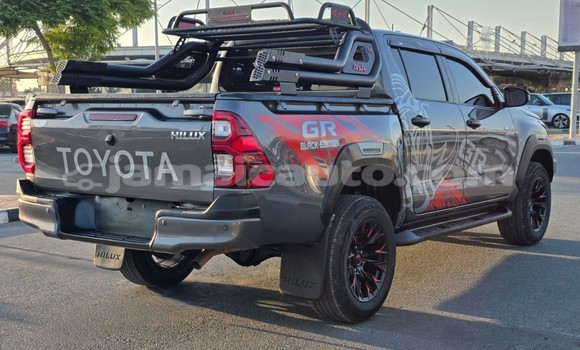 Acheter Occasion Voiture Toyota Hilux Noir à Import - Dubai, Clarendon Acheter Occasion Voiture Toyota Hilux Noir à Import - Dubai, Clarendon