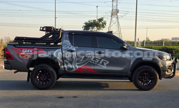 Acheter Occasion Voiture Toyota Hilux Noir à Import - Dubai, Clarendon Acheter Occasion Voiture Toyota Hilux Noir à Import - Dubai, Clarendon