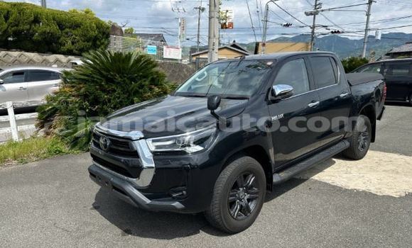 Buy Used Toyota Hilux Black Car in Kingston in Kingston