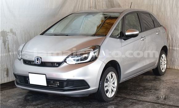 Buy Used Honda FIT Silver Car in Kingston in Kingston