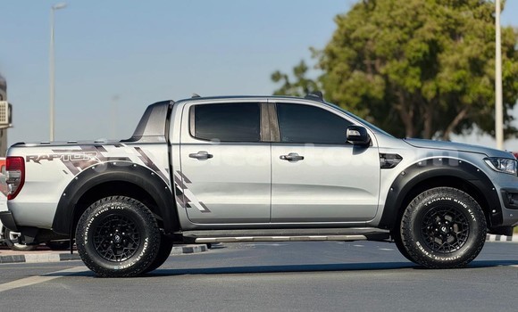 Acheter Occasion Voiture Ford Ranger Noir à Import - Dubai, Clarendon Acheter Occasion Voiture Ford Ranger Noir à Import - Dubai, Clarendon