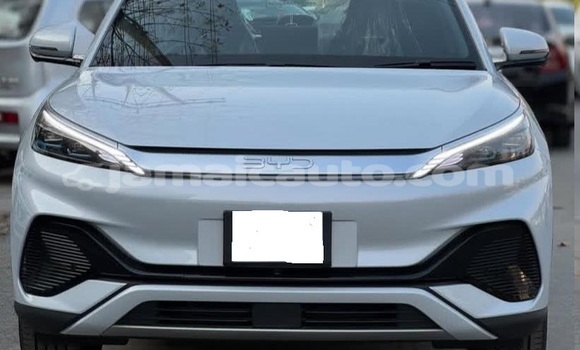 Buy Used BYD F3 White Car in Kingston in Kingston