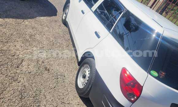 Buy New Nissan AD White Car in Falmouth in Trelawney Buy New Nissan AD White Car in Falmouth in Trelawney