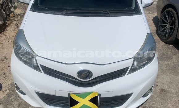 Buy Used Toyota Vitz White Car in Falmouth in Trelawney Buy Used Toyota Vitz White Car in Falmouth in Trelawney