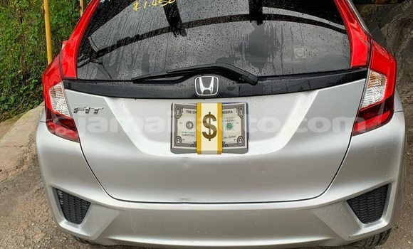 Buy Used Honda FIT Other Car in May Pen in Clarendon Buy Used Honda FIT Other Car in May Pen in Clarendon