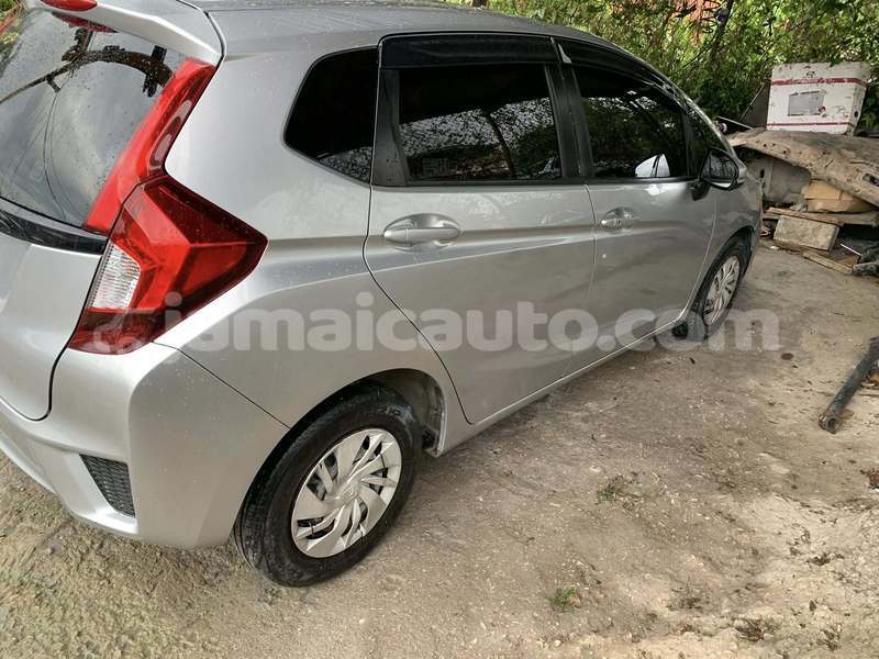 Big with watermark honda fit clarendon may pen 5763