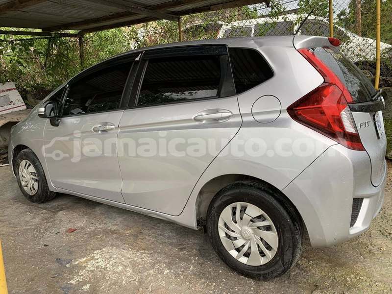 Big with watermark honda fit clarendon may pen 5763