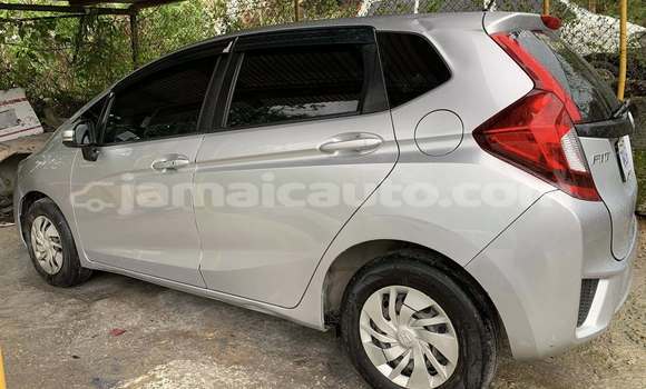 Buy Used Honda FIT Other Car in May Pen in Clarendon Buy Used Honda FIT Other Car in May Pen in Clarendon