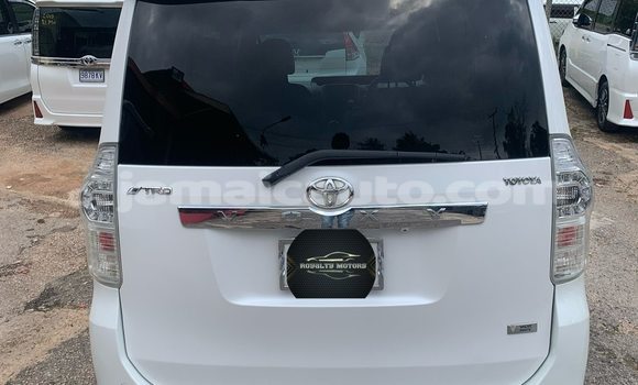 Buy Used Toyota Voxy White Car in Port Antonio in Portland Buy Used Toyota Voxy White Car in Port Antonio in Portland