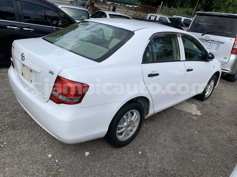 Big with watermark toyota axio clarendon may pen 5769