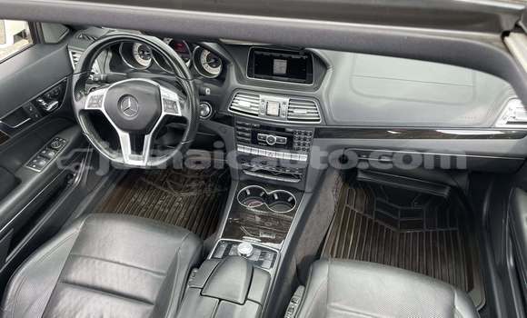 Buy Used Mercedes-Benz E–Class White Car in May Pen in Clarendon Buy Used Mercedes-Benz E–Class White Car in May Pen in Clarendon