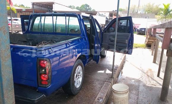 Buy Used Nissan Frontier Blue Car in Port Antonio in Portland Buy Used Nissan Frontier Blue Car in Port Antonio in Portland