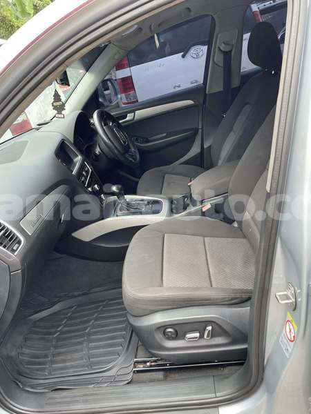 Big with watermark audi q5 clarendon may pen 5781