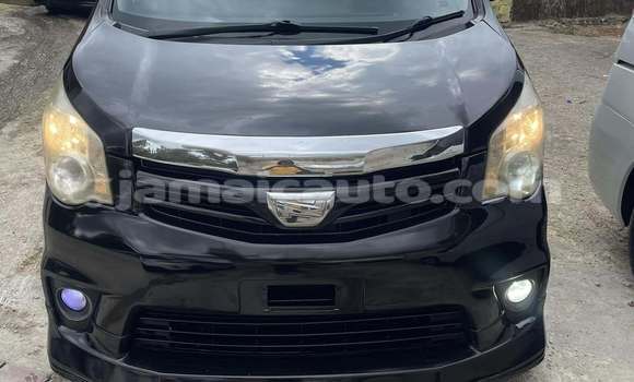 Buy Used Toyota Noah Black Car in Mandeville in Manchester