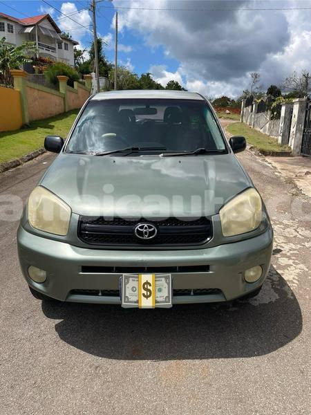 Big with watermark toyota rav4 clarendon may pen 5784