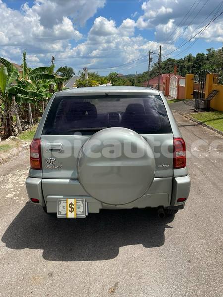 Big with watermark toyota rav4 clarendon may pen 5784