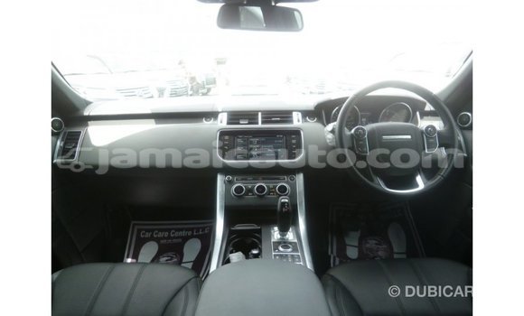 Buy Import Land Rover Range Rover Green Car in Import - Dubai in Clarendon Buy Import Land Rover Range Rover Green Car in Import - Dubai in Clarendon