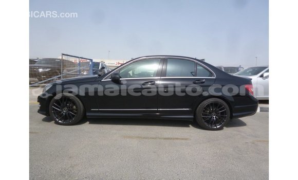 Buy Import Mercedes-Benz 190 (W201) Black Car in Import - Dubai in Clarendon Buy Import Mercedes-Benz 190 (W201) Black Car in Import - Dubai in Clarendon