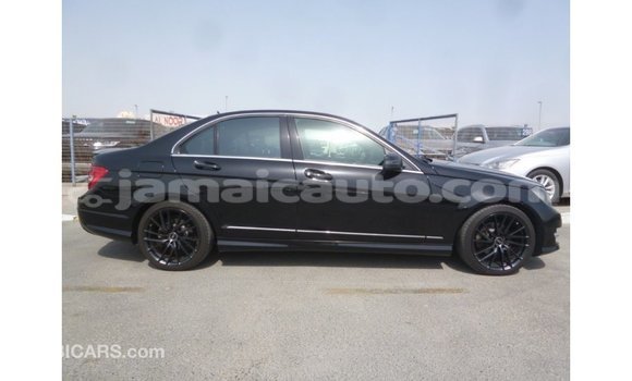 Buy Import Mercedes-Benz 190 (W201) Black Car in Import - Dubai in Clarendon Buy Import Mercedes-Benz 190 (W201) Black Car in Import - Dubai in Clarendon