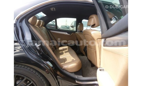 Buy Import Mercedes-Benz 190 (W201) Black Car in Import - Dubai in Clarendon Buy Import Mercedes-Benz 190 (W201) Black Car in Import - Dubai in Clarendon