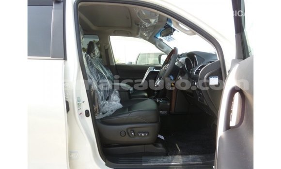 Buy Import Toyota Prado White Car in Import - Dubai in Clarendon Buy Import Toyota Prado White Car in Import - Dubai in Clarendon