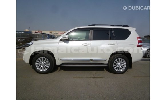 Buy Import Toyota Prado White Car in Import - Dubai in Clarendon Buy Import Toyota Prado White Car in Import - Dubai in Clarendon