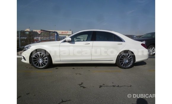 Buy Import Mercedes-Benz 190 (W201) White Car in Import - Dubai in Clarendon Buy Import Mercedes-Benz 190 (W201) White Car in Import - Dubai in Clarendon