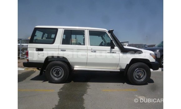 Buy Import Toyota Land Cruiser White Car in Import - Dubai in Clarendon Buy Import Toyota Land Cruiser White Car in Import - Dubai in Clarendon