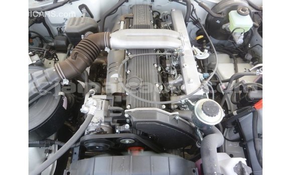 Buy Import Toyota Land Cruiser White Car in Import - Dubai in Clarendon Buy Import Toyota Land Cruiser White Car in Import - Dubai in Clarendon