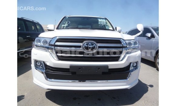 Buy Import Toyota Land Cruiser White Car in Import - Dubai in Clarendon Buy Import Toyota Land Cruiser White Car in Import - Dubai in Clarendon