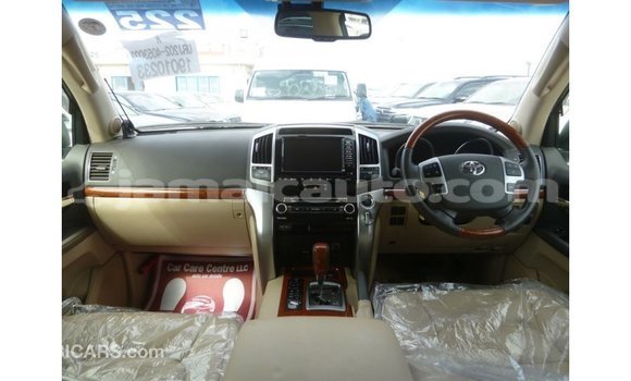 Buy Import Toyota Land Cruiser White Car in Import - Dubai in Clarendon Buy Import Toyota Land Cruiser White Car in Import - Dubai in Clarendon