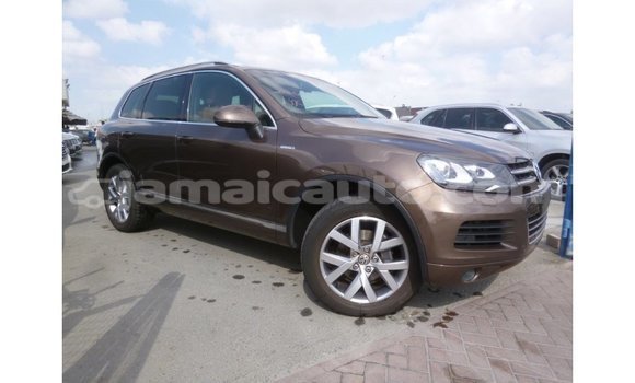 Buy Import Volkswagen Touareg Brown Car in Import - Dubai in Clarendon