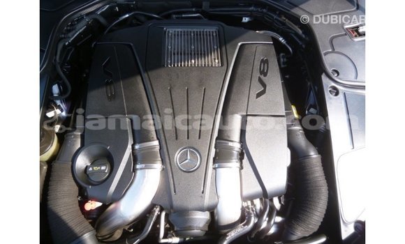 Acheter Import Voiture Mercedes-Benz 190 (W201) Bleu à Import - Dubai, Clarendon Acheter Import Voiture Mercedes-Benz 190 (W201) Bleu à Import - Dubai, Clarendon