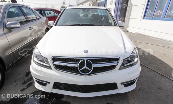 Buy Import Mercedes-Benz 200 White Car in Import - Dubai in Clarendon Buy Import Mercedes-Benz 200 White Car in Import - Dubai in Clarendon